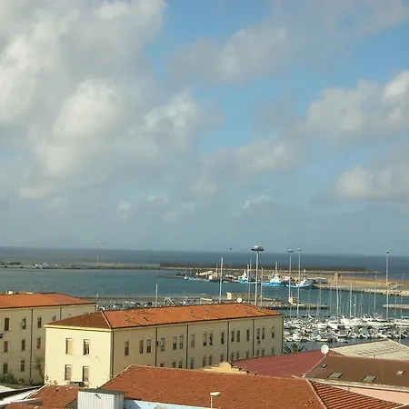 Petronia Home Porto Torres Exterior foto